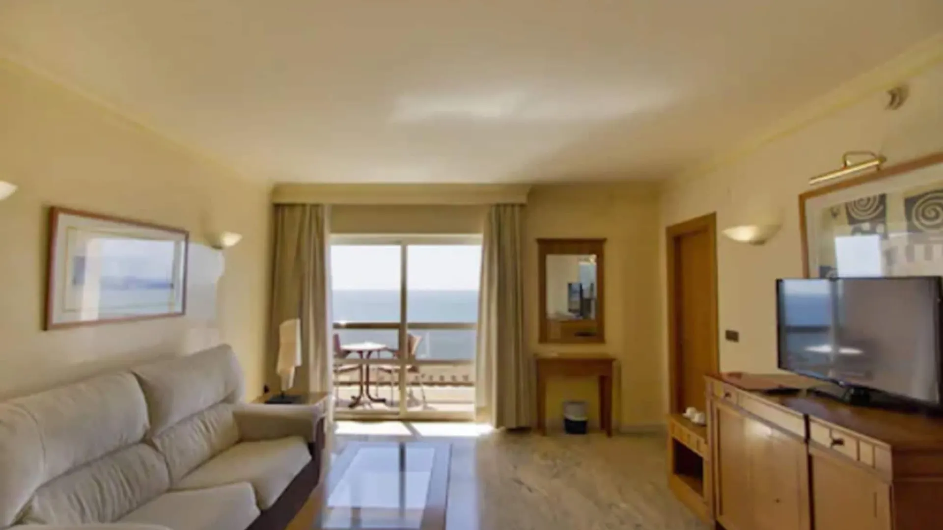 ****  Ms Amaragua Hotel Torremolinos Spain