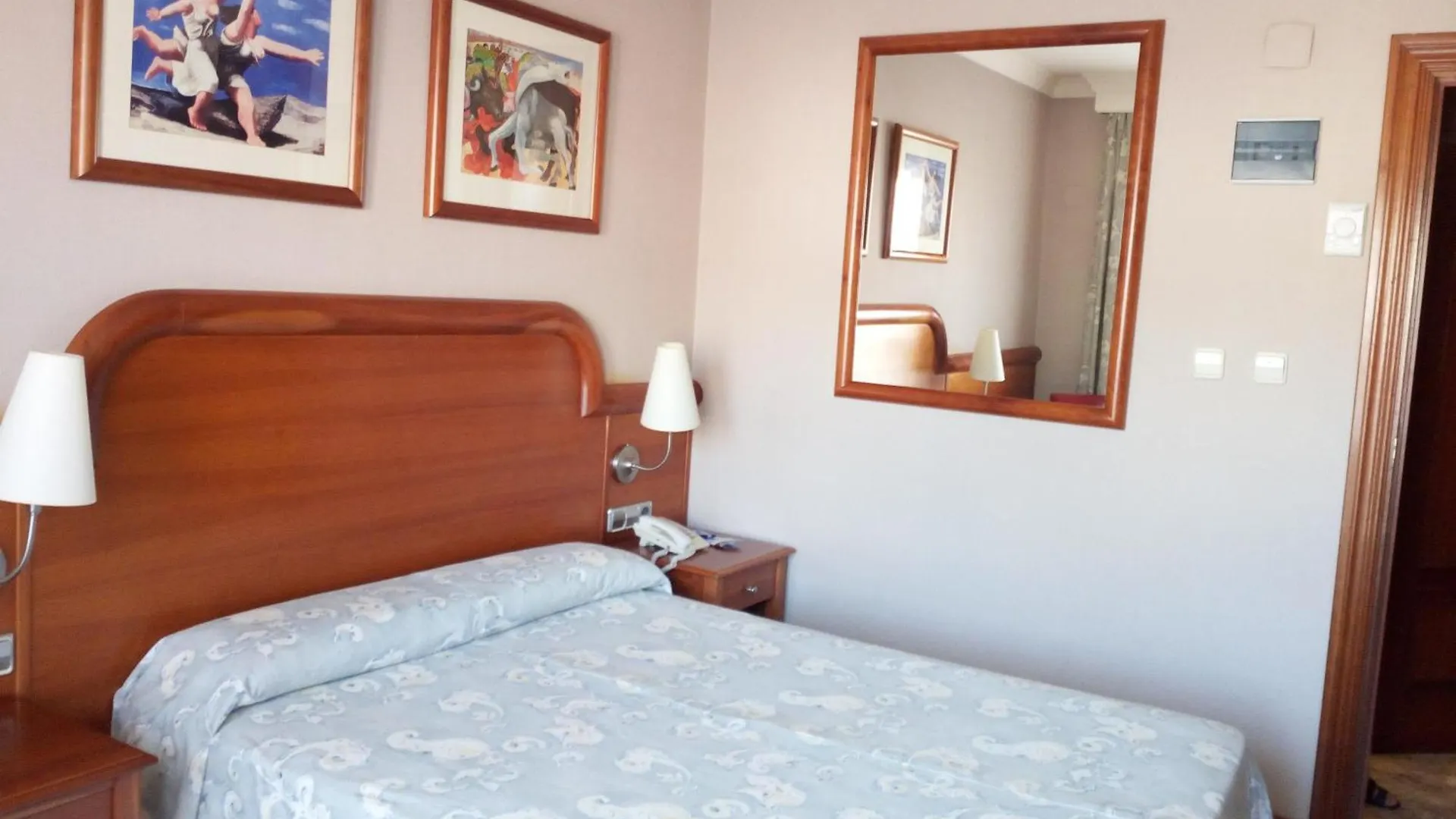 ****  Ms Amaragua Hotel Torremolinos Spain